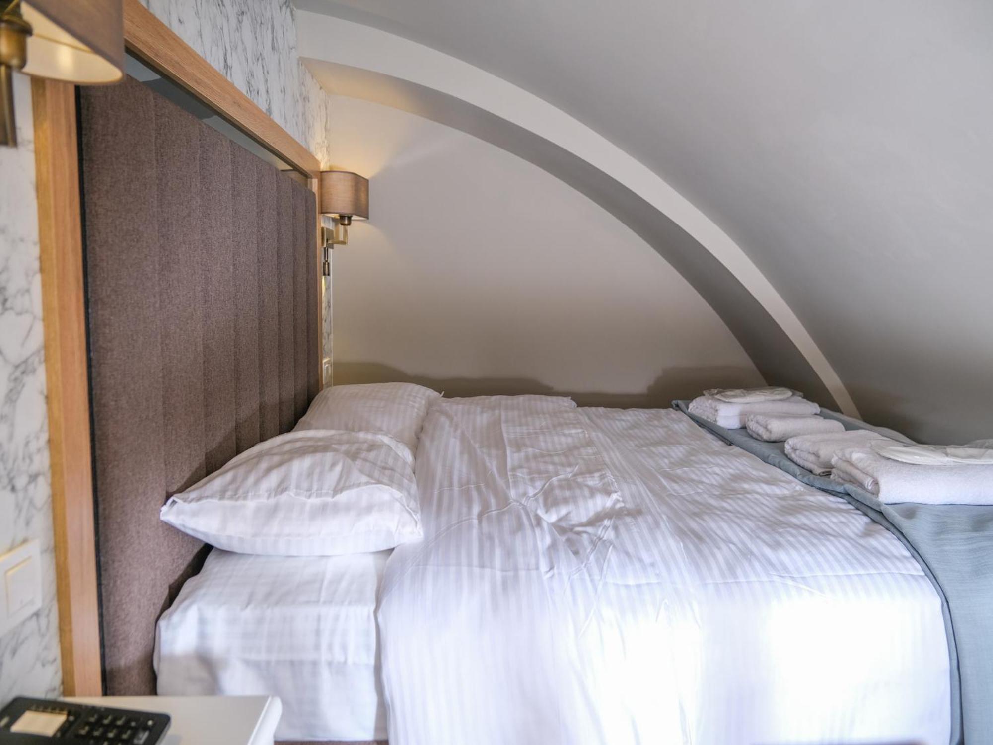 Palazzo Suit Karakoey Istanboel Buitenkant foto